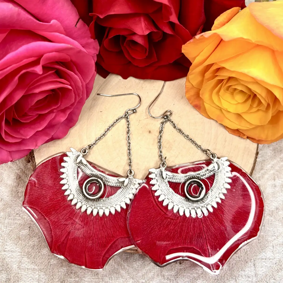 Rose rouge avec argenté