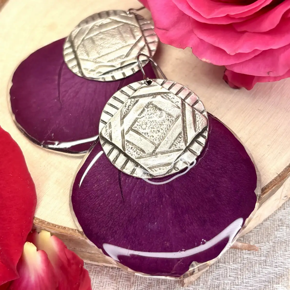 Rose bordeaux avec argenté