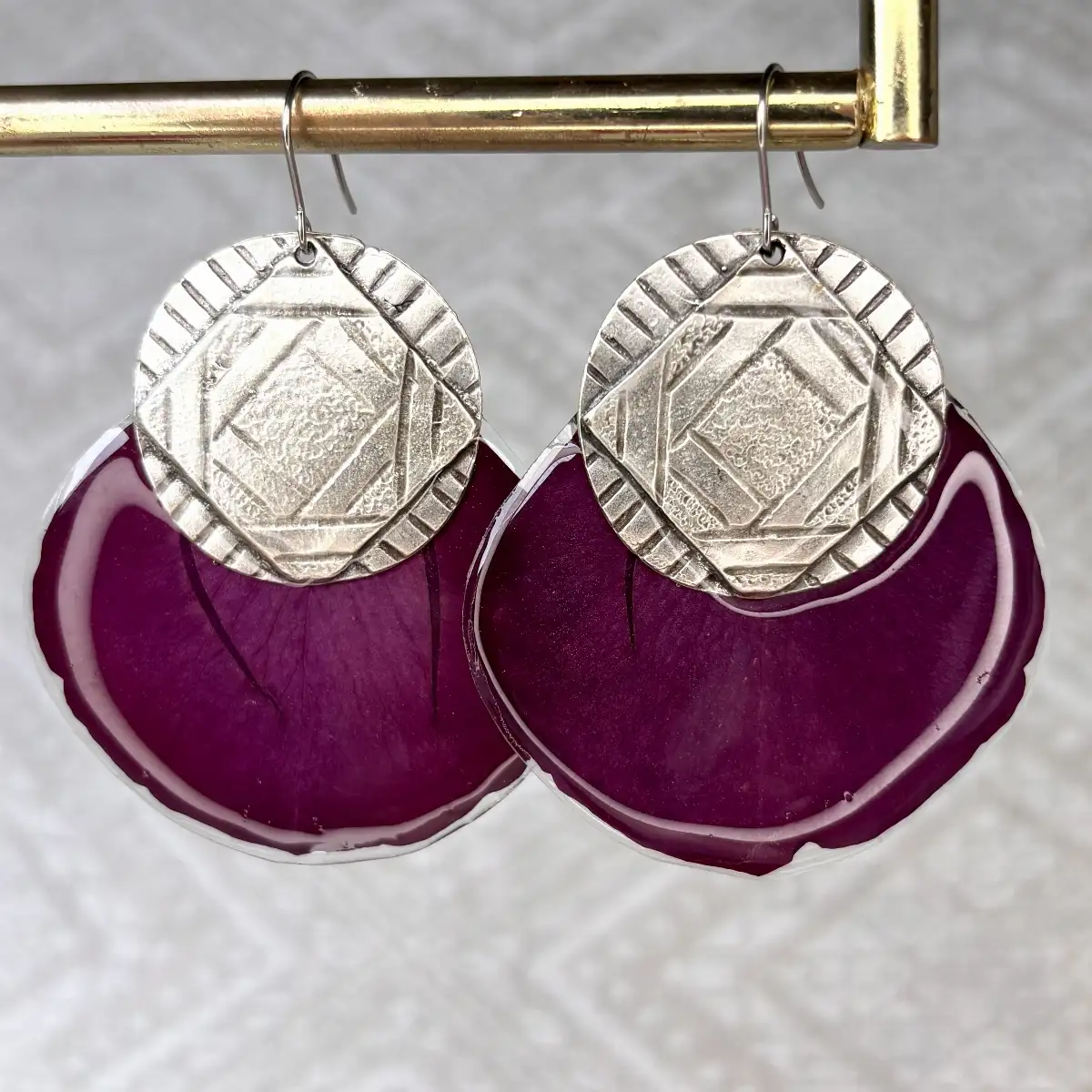 Rose bordeaux avec argenté